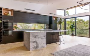 manhattan limestone kitchen