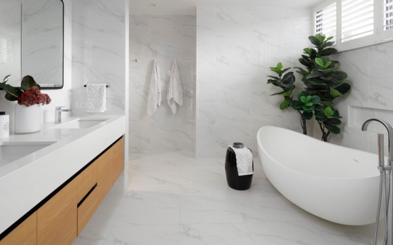 marble look porcelain bathroom