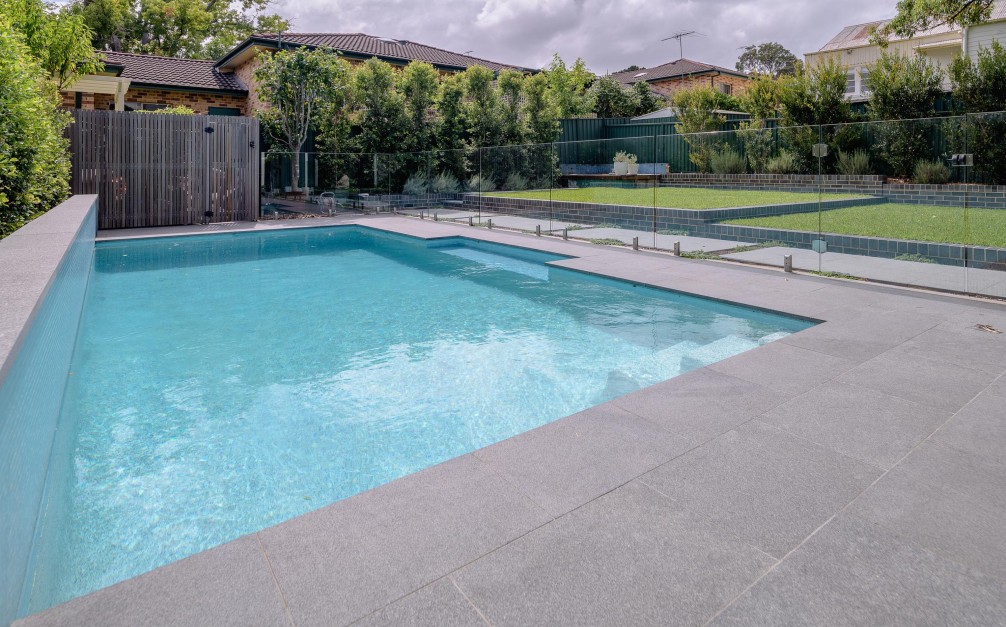 pool silhouette granite