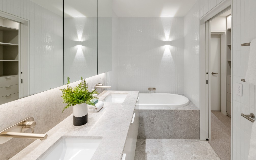 porcelain bathroom bulimba