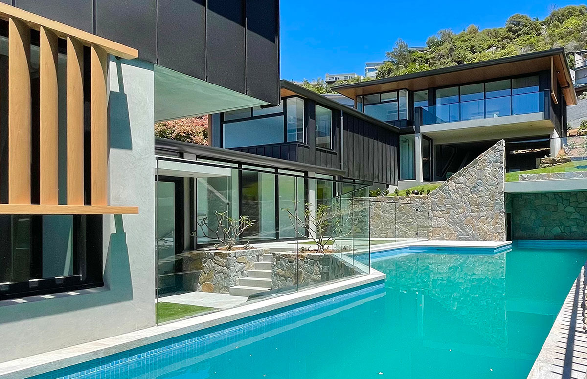 https://sareenstone.com.au/wp-content/uploads/2022/09/Whale-Beach-House-banner.jpg