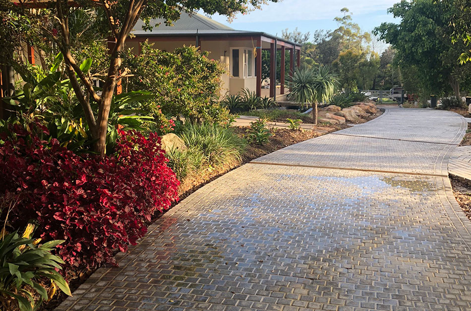 Natural Stone Trends in Cobblestone Driveways